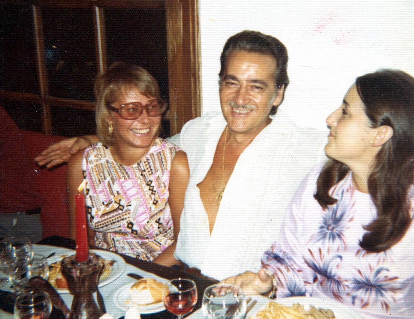 Durante una cena en Marbella.